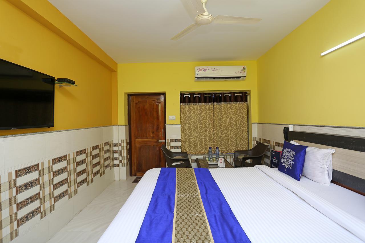 Hotel On Call Puri Laxmi Beach Resort Kültér fotó