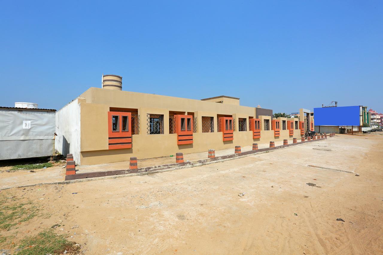 Hotel On Call Puri Laxmi Beach Resort Kültér fotó