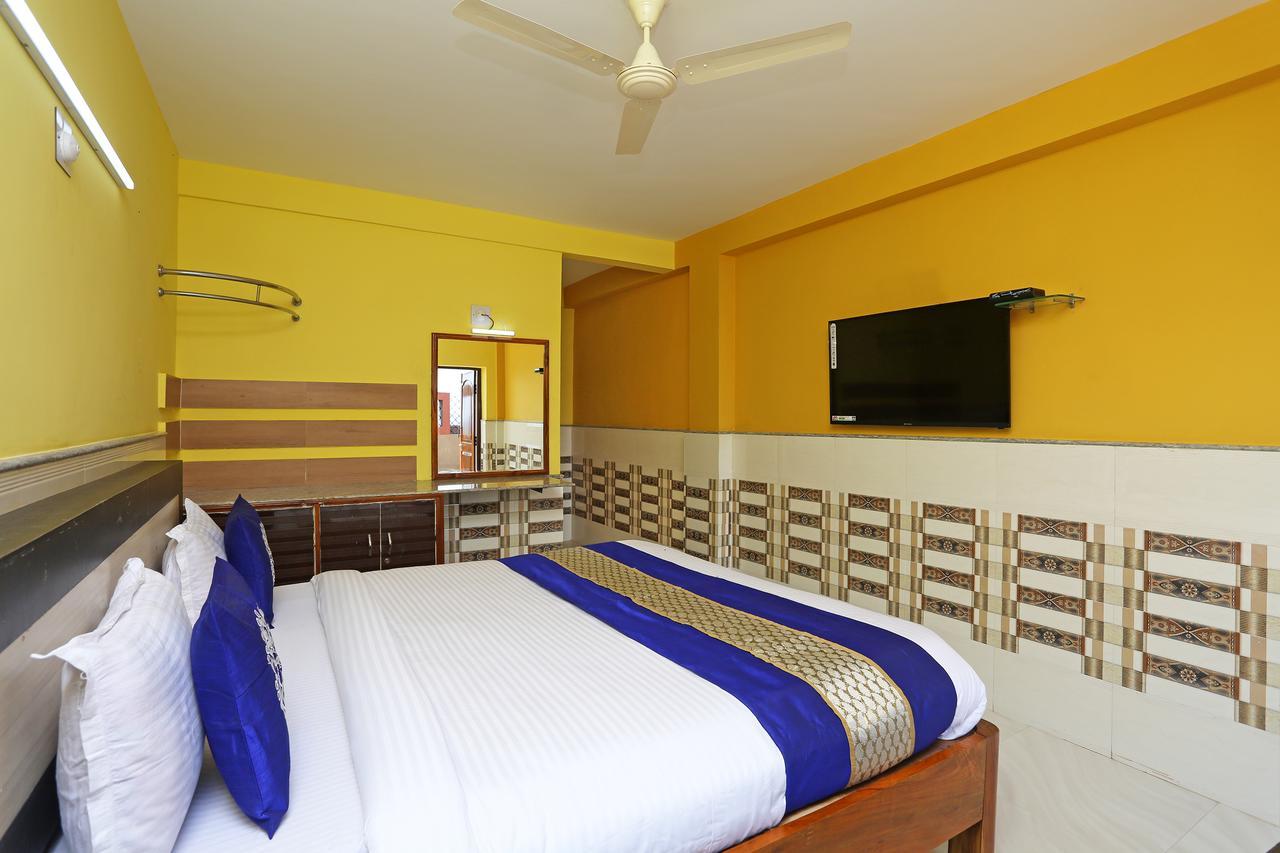 Hotel On Call Puri Laxmi Beach Resort Kültér fotó